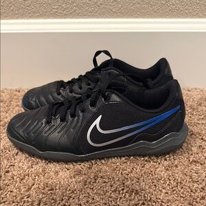 Nike Kids Tiempo Indoor Soccer Shoes Black and Blue Size 5Y